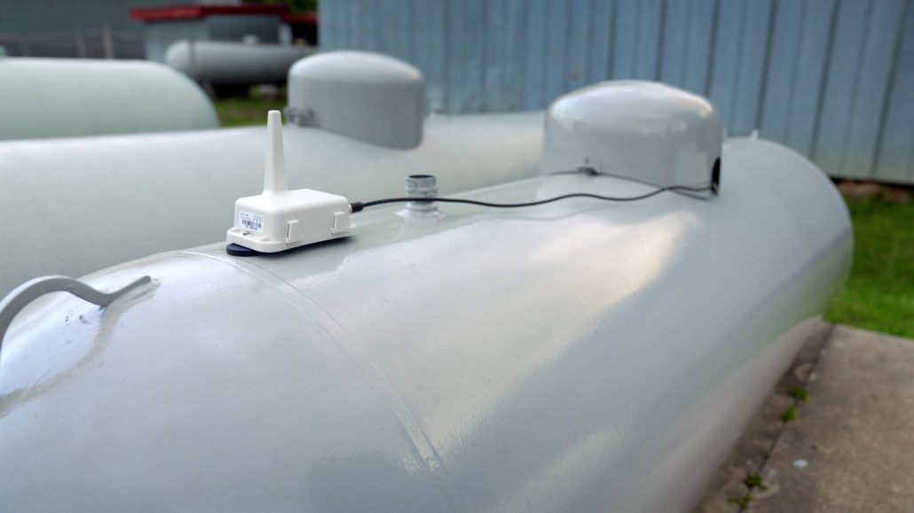 propane tank with tank monitor installed